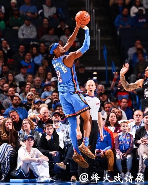亚历山大54分雷霆豪取13连胜 火箭1分险胜骑士 亚历山大54分雷霆豪取13连胜 火箭1分险胜骑士