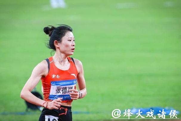 张德顺刷新中国女子10公里路跑最好成绩 张德顺刷新中国女子10公里路跑最好成绩