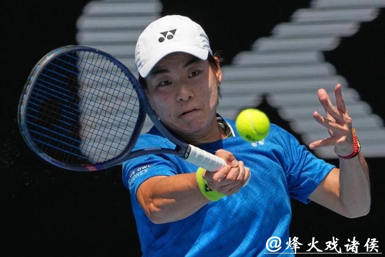 白卓璇不敌头号种子萨巴伦卡 止步澳网女单次轮 白卓璇不敌头号种子萨巴伦卡 止步澳网女单次轮