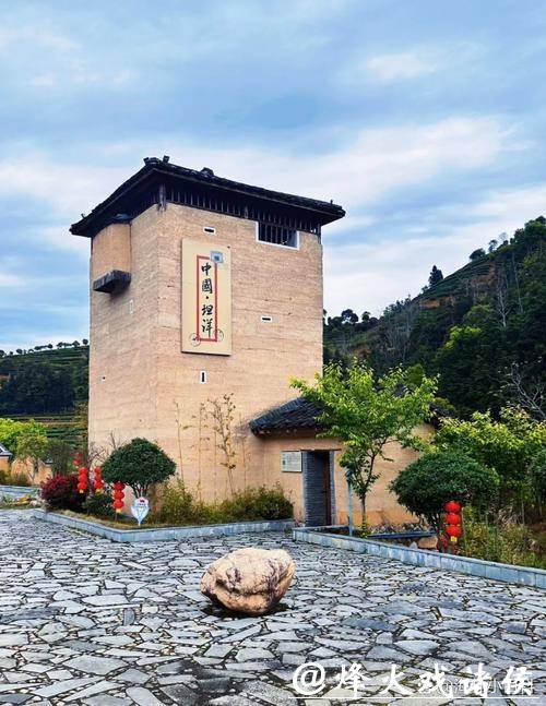 昔日山“锁”村 如今网红点 昔日山“锁”村 如今网红点