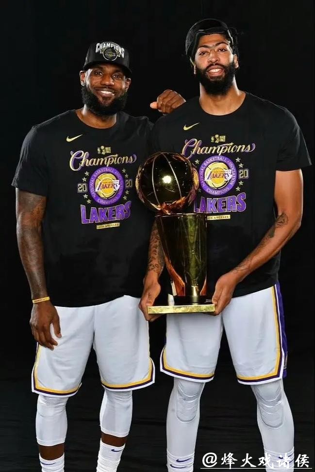 詹姆斯拿两项历史第一浓眉21+20 湖人力克国王