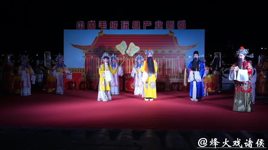 陕西汉滨：在家门口畅享文化盛宴